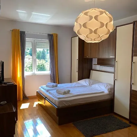 Apartment Christina Apartamento